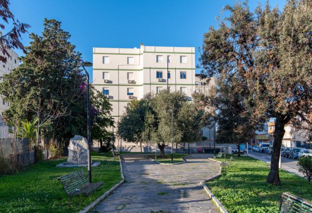 Ufficio in vendita a Quartu Sant'Elena - Foto 2