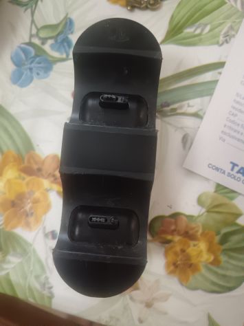 Base di ricarica per controller Playstation 4 - Foto 4