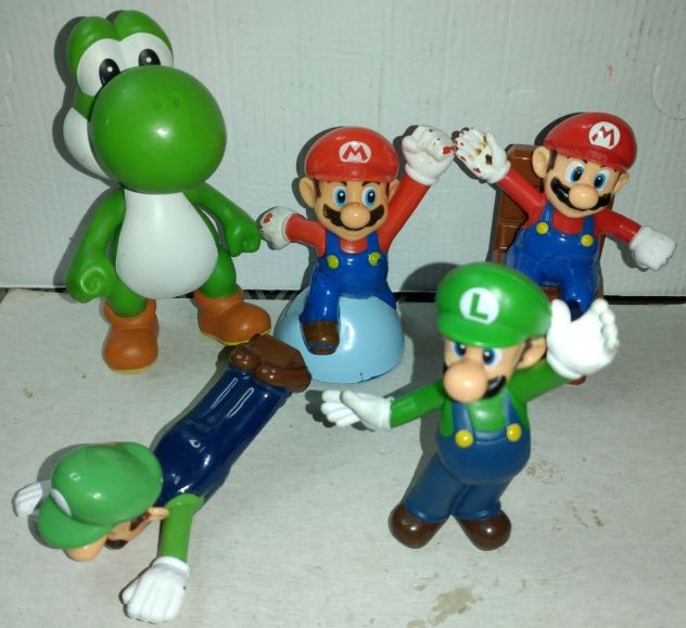 DRAGHETTO YOSHI NINTENDO , SUPER MARIO E LUIGI E ALTRI PERSONAGGI - Foto 2