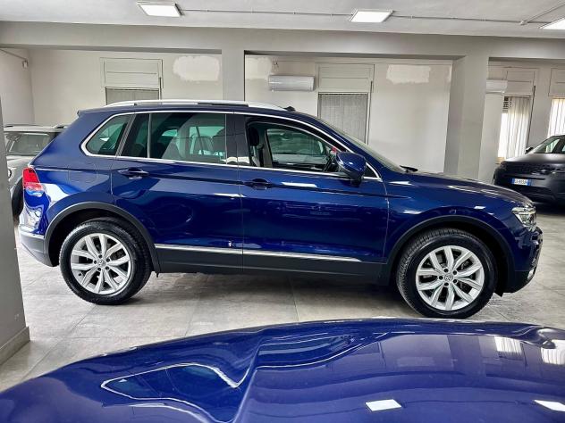 Volkswagen Tiguan 2.0 TDI 190cv DSG 4MOTION Executive - Foto 8