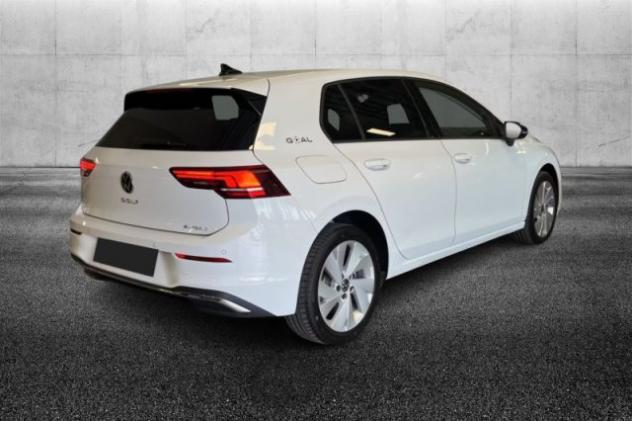 VOLKSWAGEN Golf 1.5 TSI eHybrid DSG Edition Plus rif. 23758216 - Foto 2