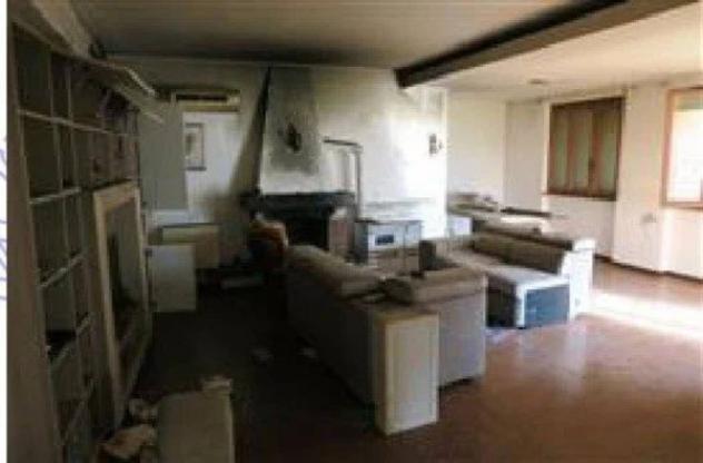 Immobile in asta di 236 m², box auto in vendita a Cervignano del Friuli - Foto 4