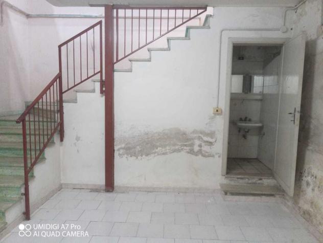 Oltre 3 vetrine in vendita a Lanciano - Foto 5