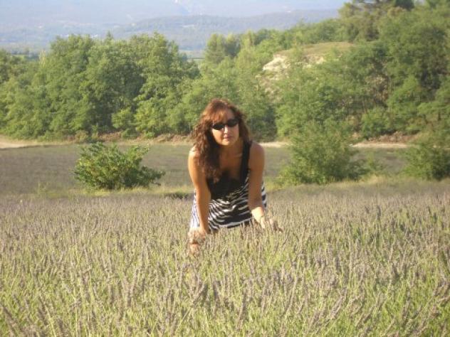 Donna di Gela. Fisico Normale Tel: