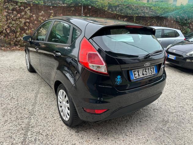 Ford Fiesta 1.5 TDCi 75CV 5 porte Titanium - Foto 8