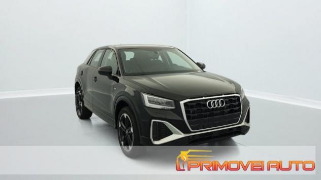 AUDI Q2 35 TFSI S tronic 7 Design rif. 19593464 - Foto 2