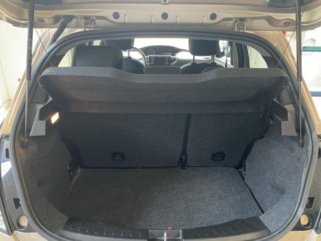 Lancia Ypsilon 1.0 70cv Firefly Hybrid S&S Gold - Foto 7
