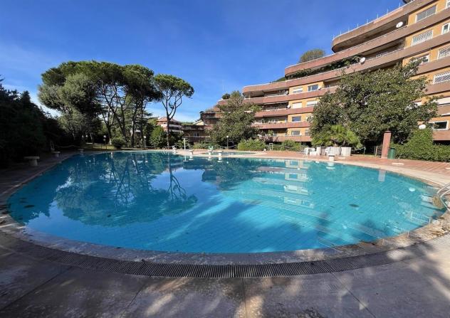 Bellissima Abitazione in Complesso Residenziale con Parco, Piscina, Tennis