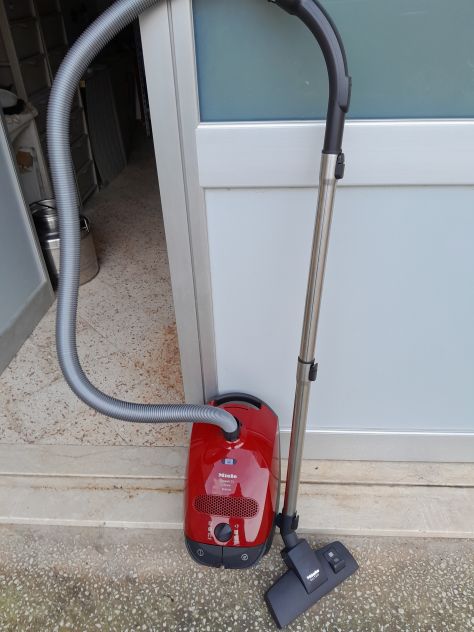 Aspirapolvere Miele mod SBG1 classic C1 - Foto 2