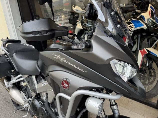 Honda CrossRunner Travel Edition Abs - Foto 9