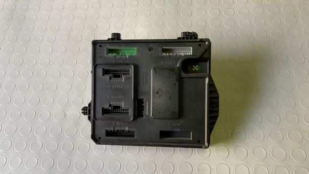 Body computer Renault Megane 1.5DCI del 2011 (284B17882R)