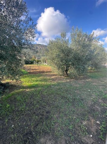 Terreno angolare fronte strada - Foto 2