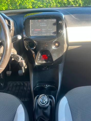 Toyota aygo 1.0 5 porte Active - Foto 10