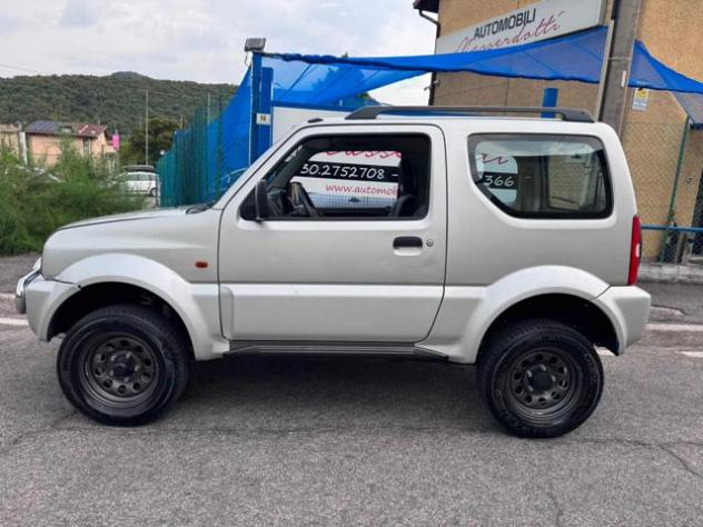 SUZUKI Jimny 1.3i 16V cat 4WD JLX rif. 24029349 - Foto 4