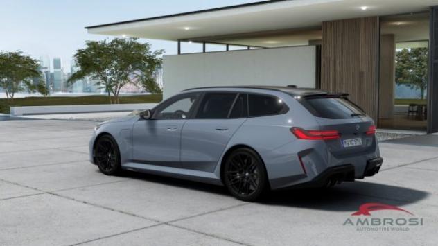 BMW M5 Touring M-Driver's Comfort Package rif. 23499448 - Foto 2