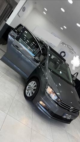 Volkswagen Touran 2.0 TDI 150 CV SCR DSG Executive BlueMotion Tech. - Foto 3