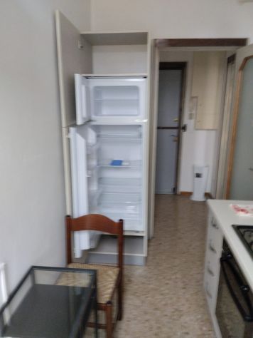 Ampia singola per studentessa vicino minerva stazione - Foto 10