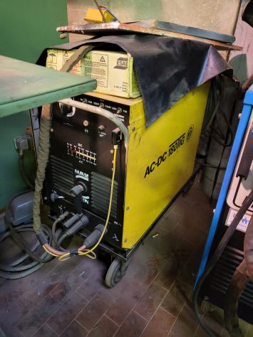 SALDATRICE A TIG ESAB MOD. -AC-DC 180 TIG - Foto 5