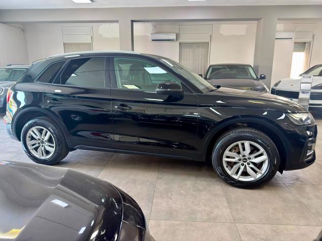 Audi Q5 40 2.0 TDI 204 CV quattro S tronic Advanced 10/2021 - Foto 8