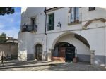VENDESI STORICO LOCALE COMMERCIALE IN PIAZZA UMBERTO I, 4 – VENOSA (PZ)