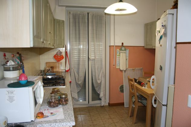 STANZA IN AFFITTO, in appartamento condiviso a Bonola - Foto 3
