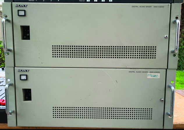 2X DIGITAL  AUDIO  MIXER SONY DMX E-3000 - Foto 2