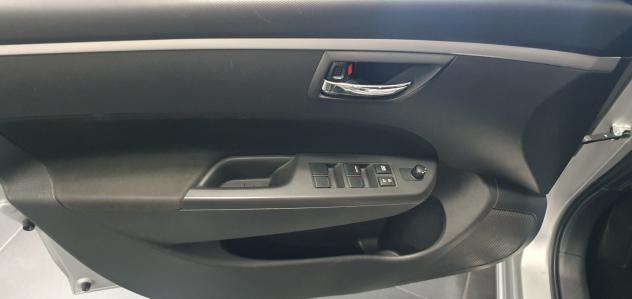 Suzuki Swift 1.3 DDiS 75 cv 5 porte B-Cool - Foto 3