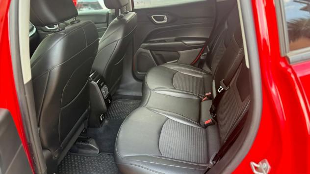Jeep Compass 1.6 MJet II 96kW Limited - Foto 8