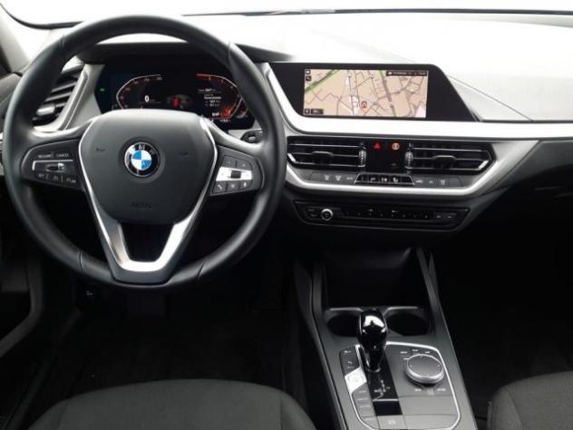 BMW 116 i 5p. Advantage Aut. rif. 23833998 - Foto 8