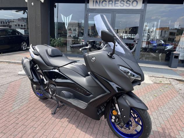 Yamaha T Max 560 pochissimi km 35kw A2 - Foto 2