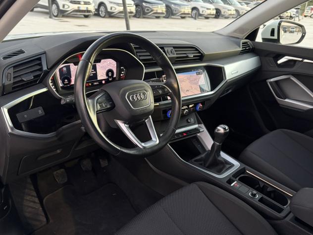 Audi Q3 Business 2.0 TDI 150CV 35 - Foto 10