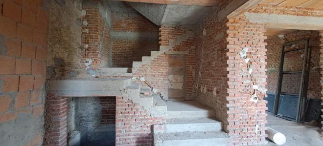 TERRATETTO di 5 vani e di 135 mq (BORGO SAN LORENZO) rif. AAJ273 - Foto 8