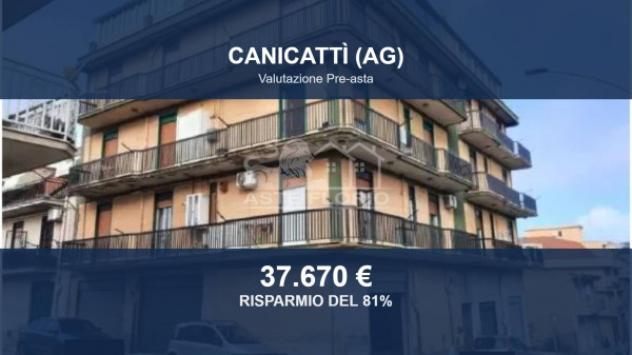 Immobile in asta di 223 m², box auto in vendita a Canicattì
