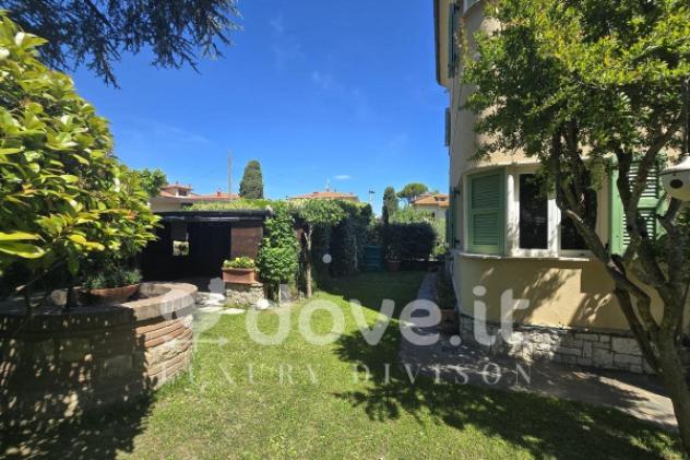 Villa di 270 m² con più di 5 locali e box auto doppio in vendita a Sarteano - Foto 5