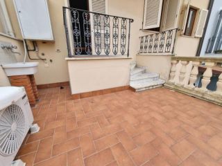 Appartamento in affitto a Viareggio 120 mq  Rif: 1299714