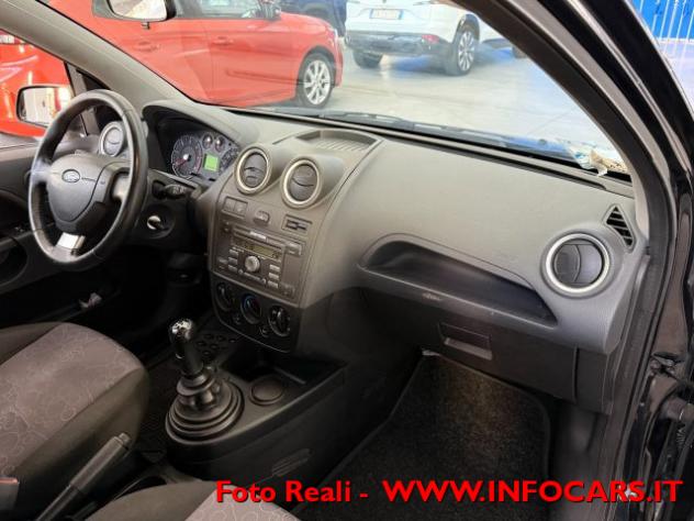 FORD Fiesta 1.4 TDCi 68 CV NEOPATENTATI rif. 24076279 - Foto 9