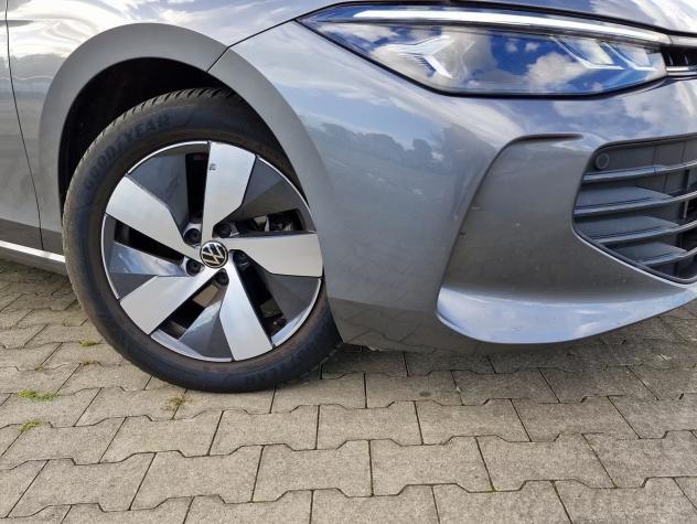 Volkswagen Passat Variant 1.5 eTSI ACT DSG Camera 17" Navi - Foto 3