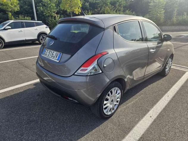 LANCIA Ypsilon 1.2 69 CV 5 porte Gold rif. 23998553 - Foto 4