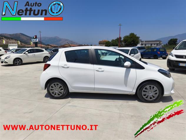 Toyota Yaris 1.0 5 porte Lounge - Foto 4
