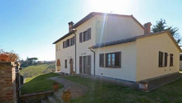 Città della Pieve vendesi villa 5 vani 445 Mq