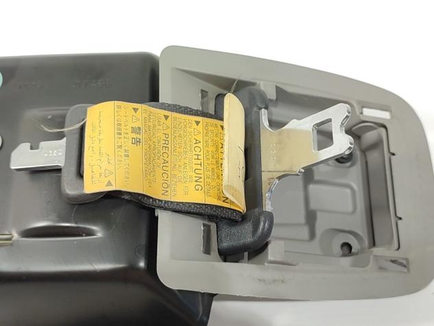 CINTURA DI SICUREZZA POSTERIORE CENTRALE TOYOTA Rav4 4° Serie 7332042041B3 2ADFTV (0509) - Foto 5