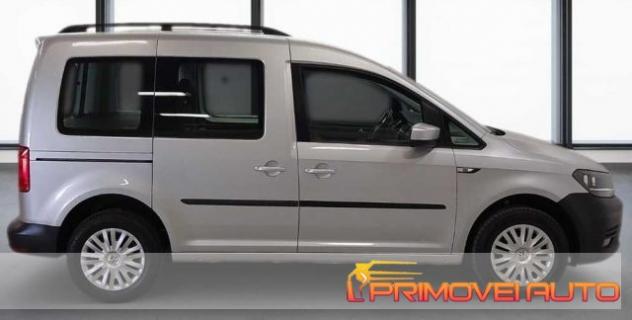 VOLKSWAGEN Caddy 2.0 TDI 102 CV Trendline rif. 19458743 - Foto 10