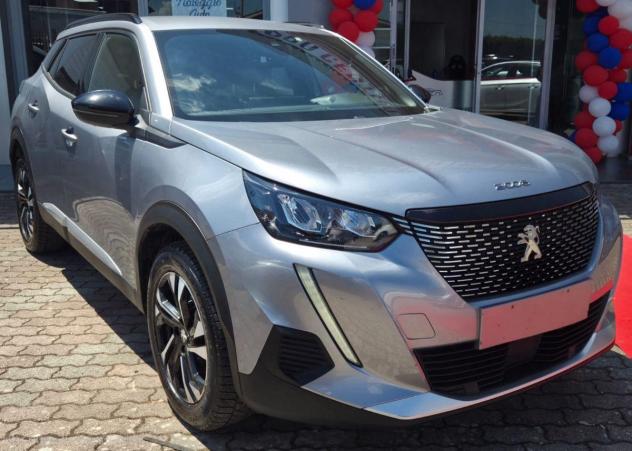 PEUGEOT 2008 GT Line BlueHDi 130cv EAT8 - 2025 - Foto 3
