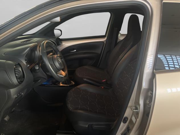 Toyota Aygo X 1.0 VVT-i 72 CV 5 porte Lounge - Foto 9