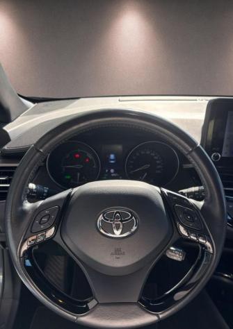 Toyota C-HR 1.8H (122CV) E-CVT Lounge - Foto 7