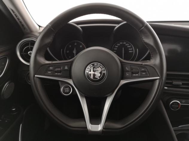 Alfa Romeo Giulia 2.2 Turbodiesel 190 CV Executive - Foto 9
