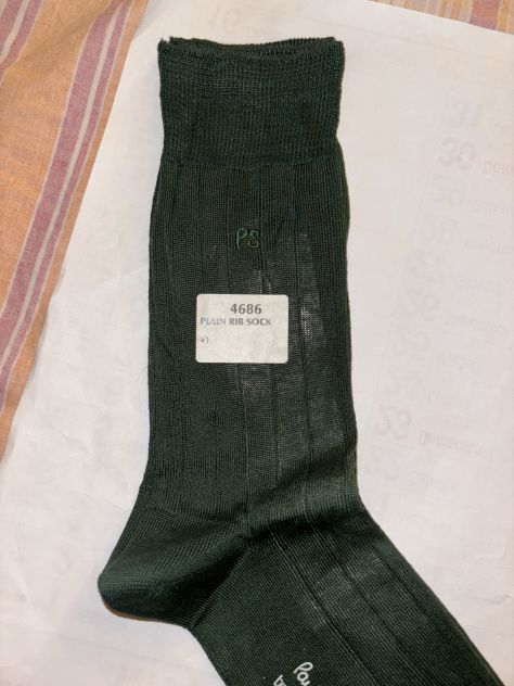 UN PAIO DI CALZE NUOVE DA UOMO FIRMATE ORIGINALI”PAUL SMITH” - Foto 8