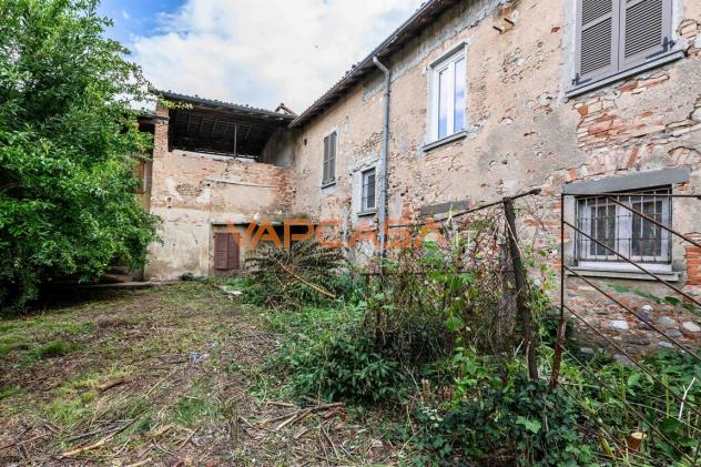 RUSTICO DA RISTRUTTURARE CON GIARDINO - Foto 13