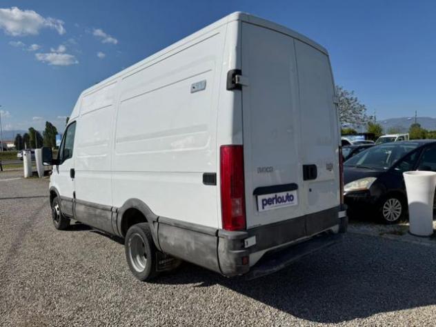 IVECO Daily 35C12 2.3 Hpi TDI PM-TA Furg. rif. 23789619 - Foto 4