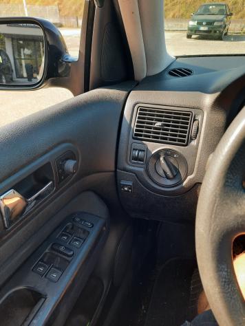 Volkswagen Golf 1.4 16V cat 5 porte Air Ok neopatentati - Foto 3